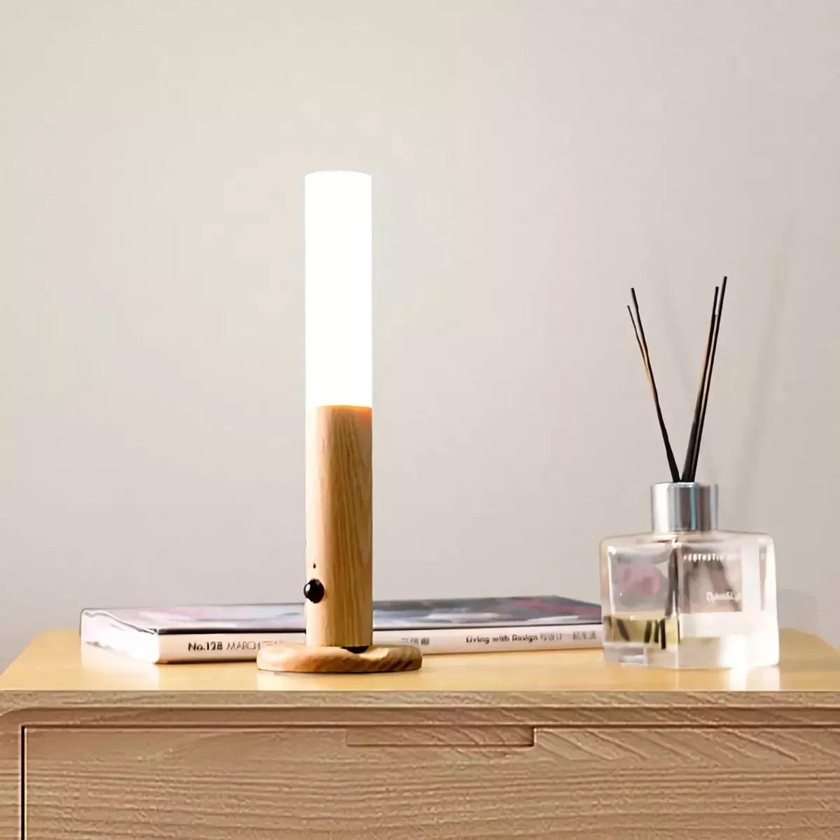 TorchSense: Lampara magnética y automática